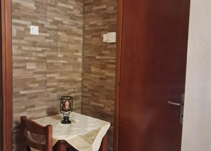 Erodios Káto Loutrákion